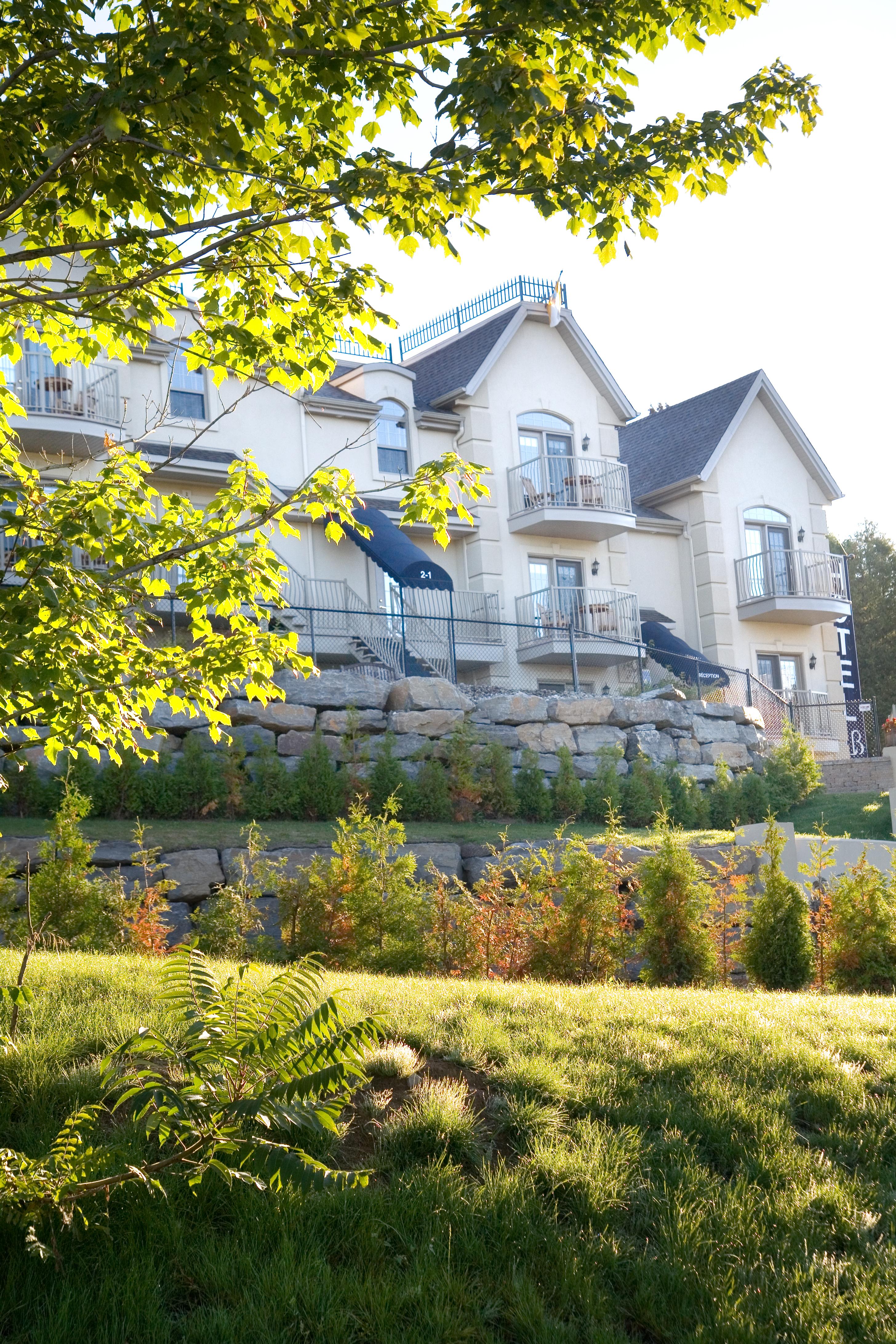 Hotel St-Sauveur Saint-Sauveur-des-Monts Exteriér fotografie